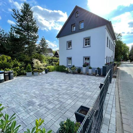 Ferienhaus Villa Adelsberg Mit Dachterrasse In Zentraler Lage Fuer Bis Zu 10 Personen Chemnitz Zewnętrze zdjęcie