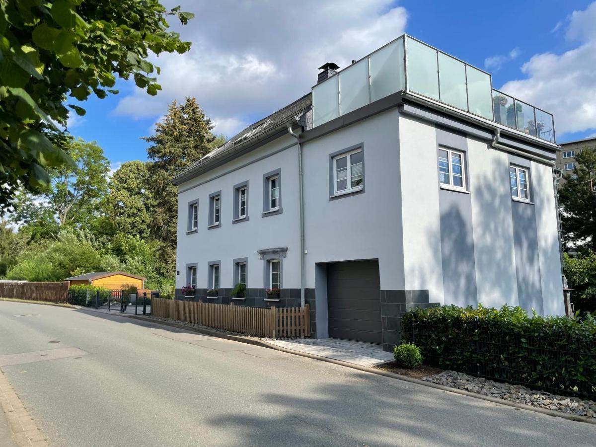 Ferienhaus Villa Adelsberg Mit Dachterrasse In Zentraler Lage Fuer Bis Zu 10 Personen Chemnitz Zewnętrze zdjęcie